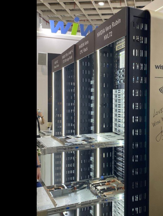 Wiwynn NVL72 Rack with Jensen Signature
